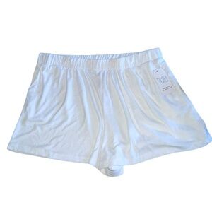 BNWT Time & Tru Plus Athletic Shorts with Elastic Waistband (White, 2X (20W-22W)